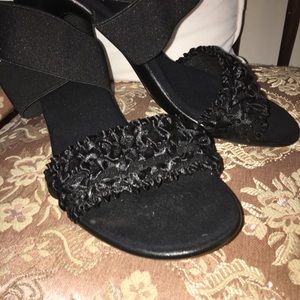 CHARLESTON SHOE Co. Heels